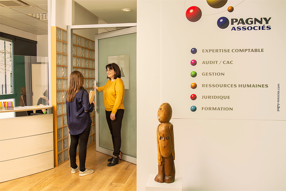 découvrez les nombreux avantages d'engager un expert-comptable pour votre entreprise. profitez de conseils financiers personnalisés, d'une gestion efficace de votre comptabilité et d'une optimisation de vos déclarations fiscales pour maximiser vos profits et garantir la conformité légale.