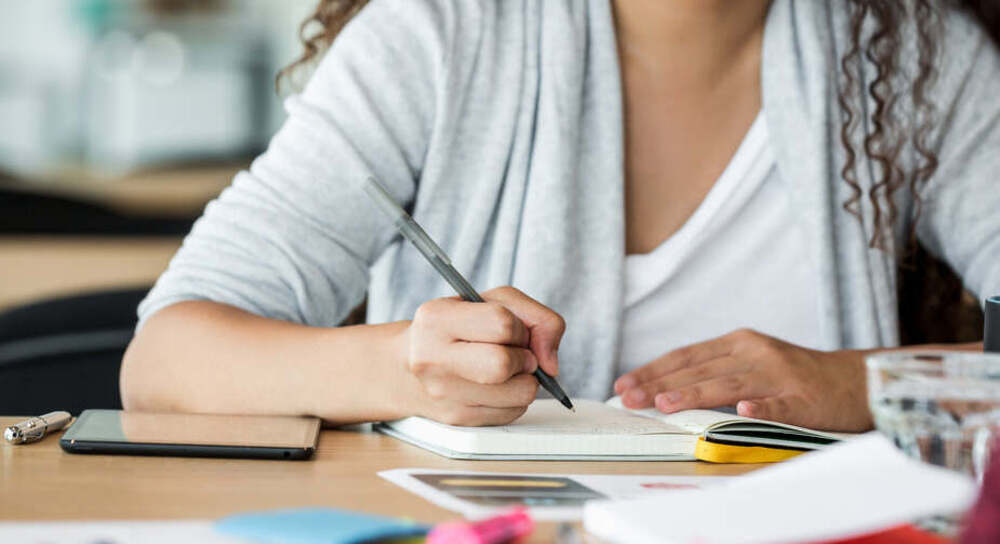 découvrez comment choisir le bon emploi dans un cabinet comptable. nos conseils vous aideront à trouver la position qui correspond à vos compétences et aspirations professionnelles, tout en naviguant à travers les opportunités offertes dans le secteur de la comptabilité.