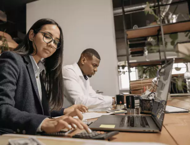 découvrez comment choisir le meilleur expert-comptable à paris 13 pour gérer efficacement la comptabilité de votre entreprise. obtenez des conseils pratiques et des critères essentiels pour faire le bon choix et assurer la santé financière de votre activité.