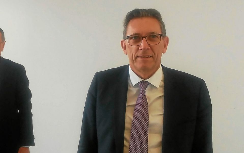 découvrez les enjeux de la crise actuelle des experts comptables, ses impacts sur la profession et les solutions à envisager pour faire face à cette période difficile.