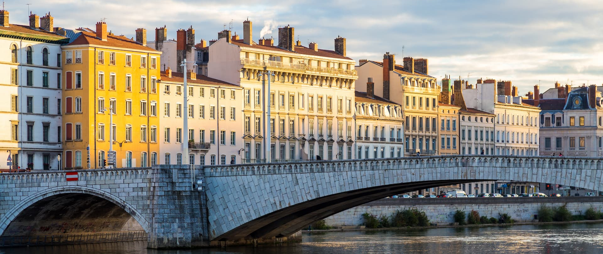 découvrez comment optimiser l'amortissement de votre investissement locatif en lmnp en loire. profitez de nos conseils pour maximiser vos rendements et bénéficier des avantages fiscaux liés au statut de loueur en meublé non professionnel.