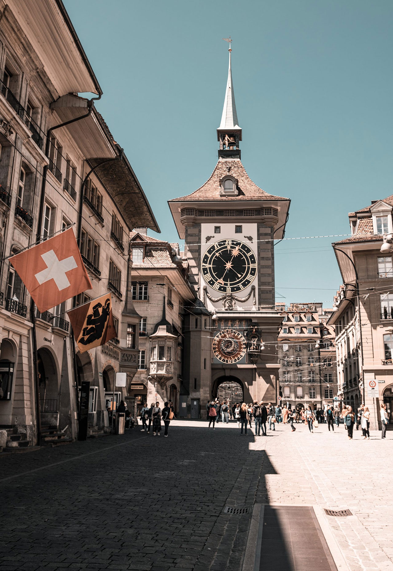 découvrez les avantages d'un cabinet comptable à berne. profitez d'une expertise locale, d'une gestion optimisée de vos finances et de conseils personnalisés pour garantir la croissance de votre entreprise. simplifiez vos démarches comptables et concentrez-vous sur l'essentiel.