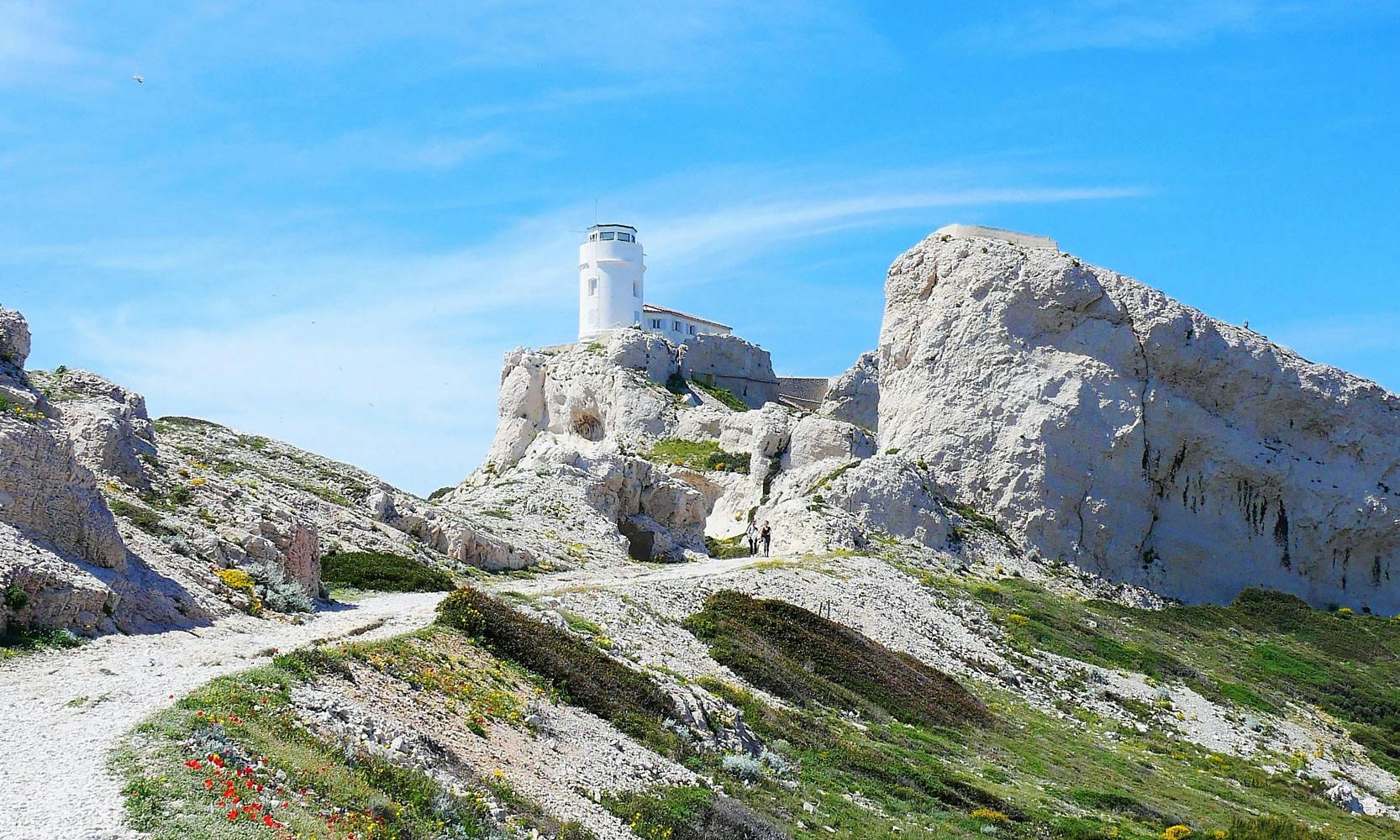 découvrez les nombreux avantages d'un cabinet comptable à marseille : expertise locale, conseils adaptés aux entreprises, gain de temps dans la gestion de vos finances, et accompagnement personnalisé. optimisez votre comptabilité avec des professionnels de confiance.