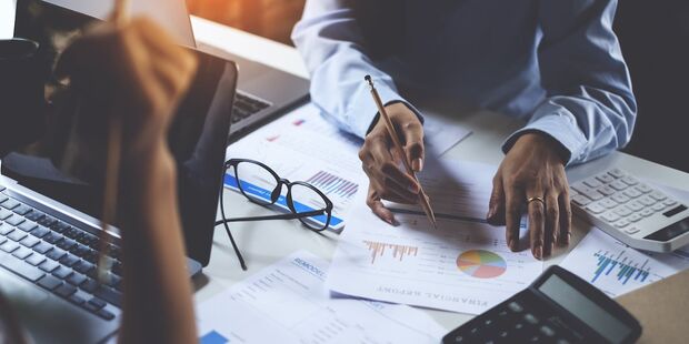 découvrez les avantages d'un cabinet comptable à vichy : expertise locale, conseils personnalisés, gain de temps et optimisation fiscale pour les entreprises et les particuliers. profitez de services adaptés à vos besoins.