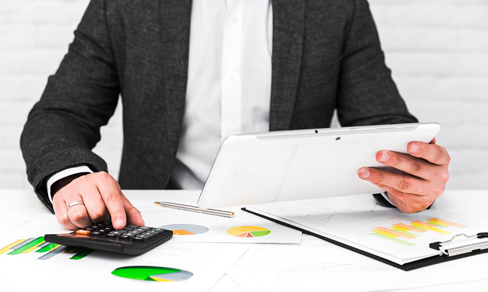 découvrez les avantages d'un cabinet d'expertise comptable : expertise professionnelle, gain de temps, conseils personnalisés et optimisation fiscale pour garantir la réussite de votre entreprise.