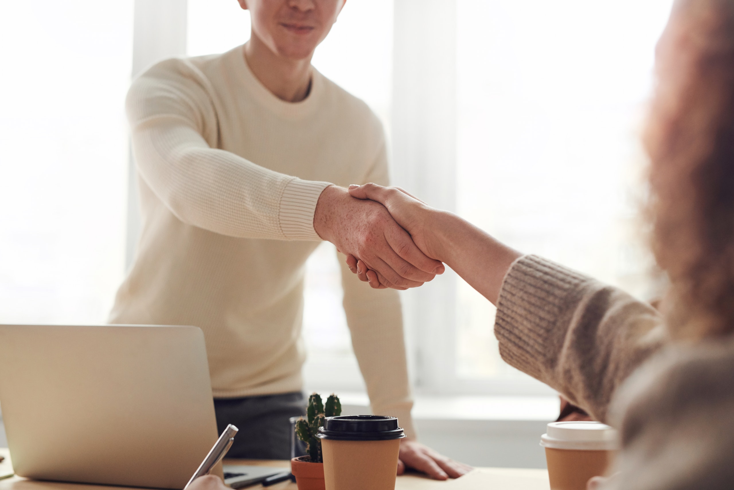 découvrez les avantages d'un cabinet d'expert-comptable à toulouse : expertise locale, conseils personnalisés, optimisation fiscale et gestion simplifiée de votre comptabilité. faites le choix de la tranquillité pour votre entreprise avec nos professionnels vous accompagnant à chaque étape.