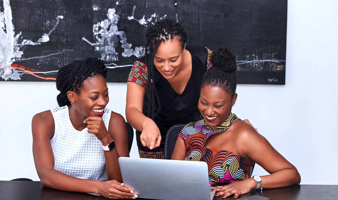 découvrez les avantages d'un cabinet d'expertise comptable à toulouse : un accompagnement personnalisé, une gestion optimisée de vos finances et des conseils adaptés à votre entreprise. faites le choix d'un partenaire de confiance pour maximiser votre succès !