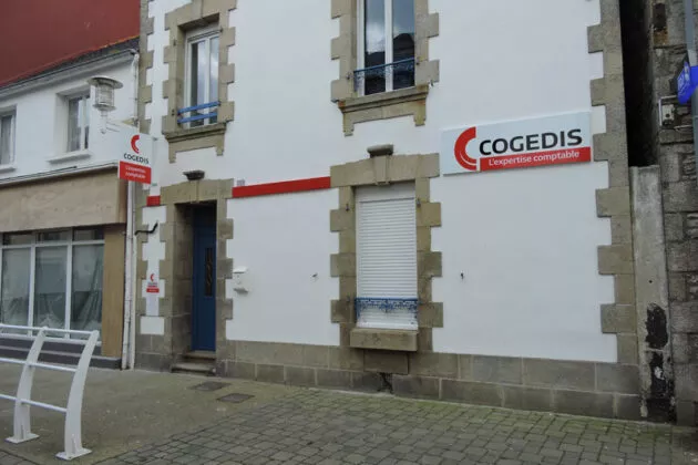 découvrez les avantages d'engager un expert-comptable à noyon pour optimiser la gestion de votre entreprise. profitez de conseils personnalisés, d'une expertise fiscale pointue et d'un accompagnement sur mesure pour assurer la pérennité et la croissance de votre activité.