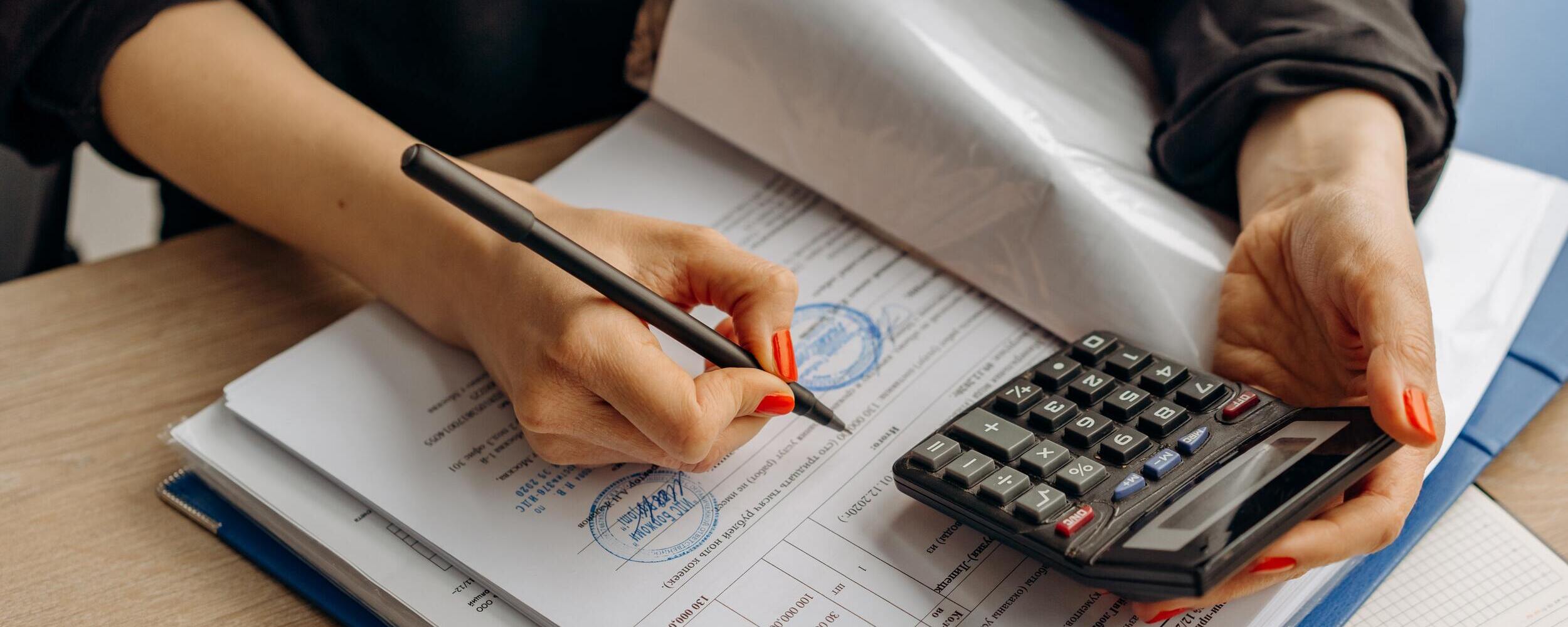 découvrez les avantages d'engager un expert-comptable à paris 1. bénéficiez de conseils personnalisés, d'une gestion optimisée de vos finances et d'un accompagnement expert pour le développement de votre entreprise.