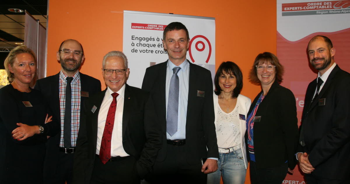 découvrez les nombreux avantages de faire appel à un expert-comptable à saint-gilles. optimisez la gestion de votre entreprise, bénéficiez de conseils personnalisés et assurez la conformité de vos obligations fiscales grâce à un professionnel qualifié. simplifiez votre comptabilité et concentrez-vous sur le développement de votre activité.