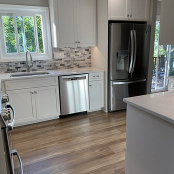 découvrez le cabinet anzalone, votre partenaire de confiance en conseils juridiques et fiscaux. spécialisé dans l'accompagnement personnalisé, notre équipe d'experts est à votre écoute pour vous guider dans vos projets. contactez-nous pour une consultation sur mesure.