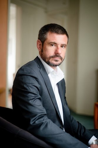 découvrez le cabinet apelbaum, votre partenaire de confiance pour des services juridiques et conseils sur mesure. notre équipe d'experts est dédiée à vous offrir des solutions adaptées à vos besoins. contactez-nous pour un accompagnement personnalisé.