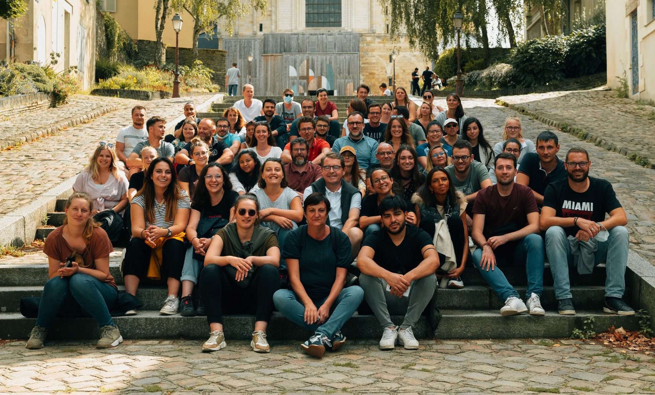 découvrez le cabinet borel, votre expert-comptable de confiance. nous vous accompagnons dans la gestion de votre comptabilité, l'optimisation fiscale et le conseil financier pour assurer la pérennité de votre entreprise. contactez-nous pour des solutions adaptées à vos besoins.