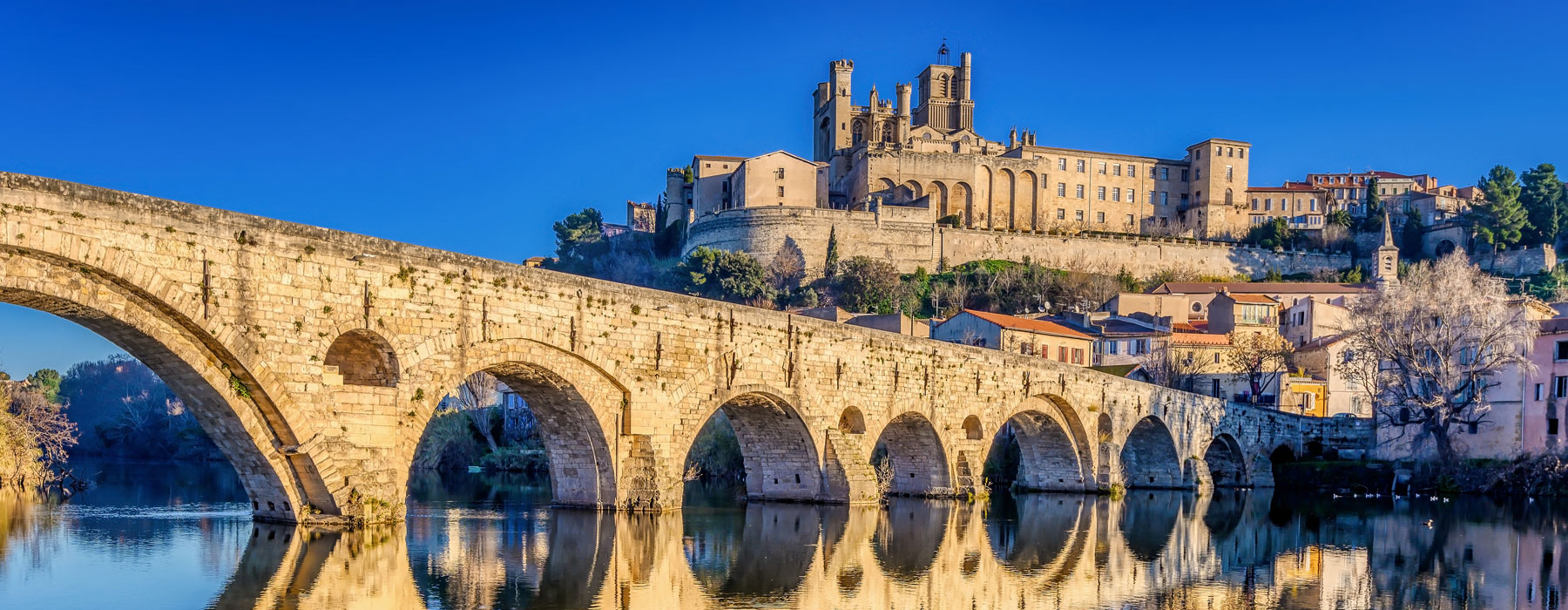 découvrez notre cabinet d'expertise comptable à sète, spécialisé dans la gestion financière et fiscale, offrant des conseils personnalisés pour accompagner les entreprises et les entrepreneurs dans leurs projets.