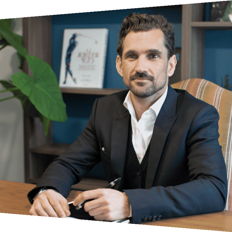 découvrez le cabinet chekhar, expert-comptable à grenoble, offrant des services de comptabilité personnalisés pour les entreprises de toutes tailles. notre équipe d'experts vous accompagne dans la gestion de vos finances, l'optimisation fiscale et la conformité réglementaire pour garantir la réussite de votre activité.