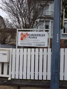 découvrez le cabinet colom, expert-comptable à votre service. notre équipe vous accompagne dans la gestion de vos finances, la comptabilité et les conseils fiscaux. profitez d'une expertise sur mesure pour optimiser votre entreprise.