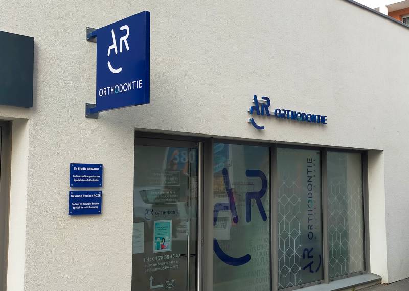 découvrez notre cabinet comptable à annemasse, dédié à accompagner les entreprises dans la gestion de leur comptabilité et leur fiscalité. bénéficiez de conseils personnalisés et d'un service professionnel pour optimiser votre gestion financière.