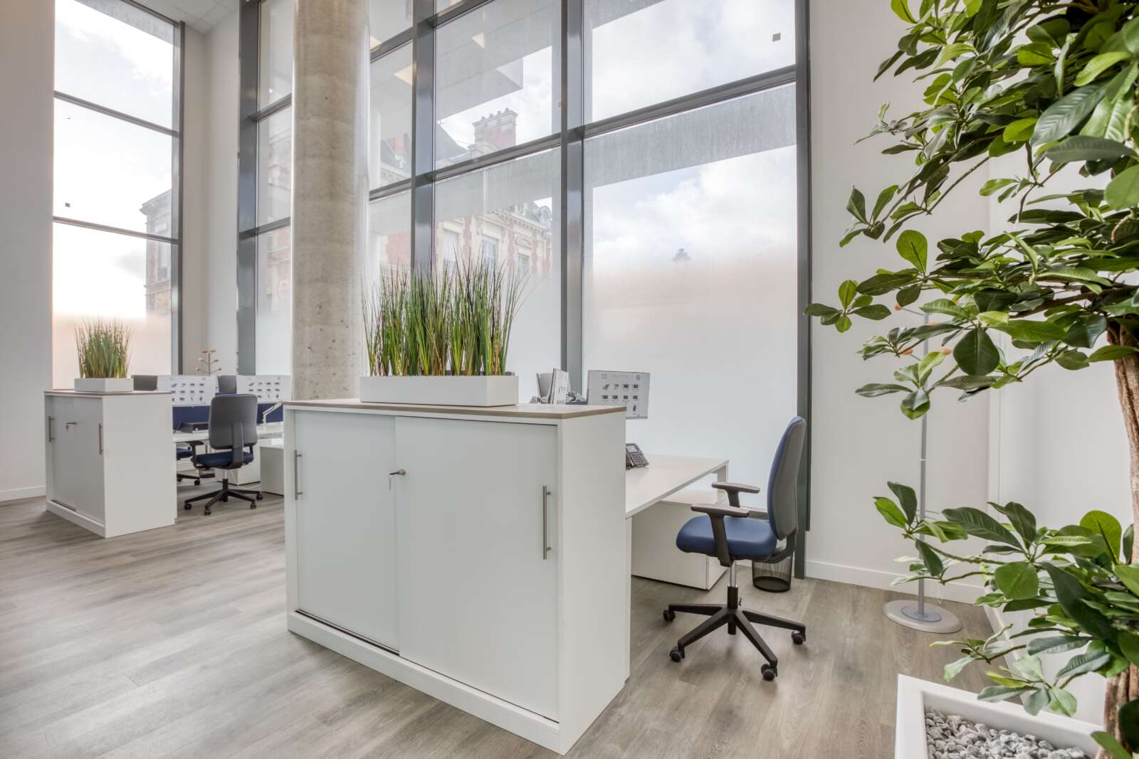 découvrez le cabinet comptable borotra, votre partenaire de confiance pour des services comptables sur mesure adaptés à vos besoins. profitez d'une expertise pointue, d'un accompagnement personnalisé et de conseils stratégiques pour optimiser la gestion de votre entreprise. explorez les avantages d'une collaboration avec des experts qui comprennent les enjeux financiers d'aujourd'hui.