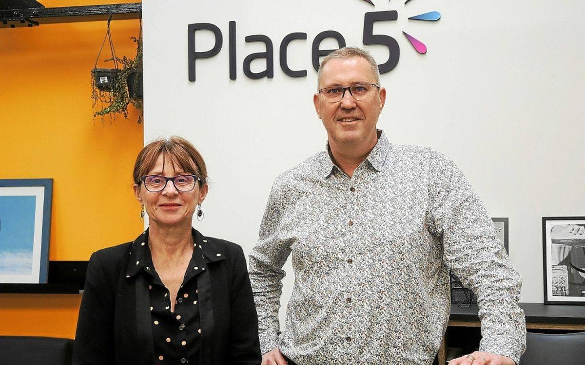 découvrez les services de notre cabinet comptable à brest, spécialisé dans la gestion de vos finances, la comptabilité d'entreprise et l'accompagnement fiscal. bénéficiez d'une expertise locale pour optimiser votre activité et assurer votre réussite financière.