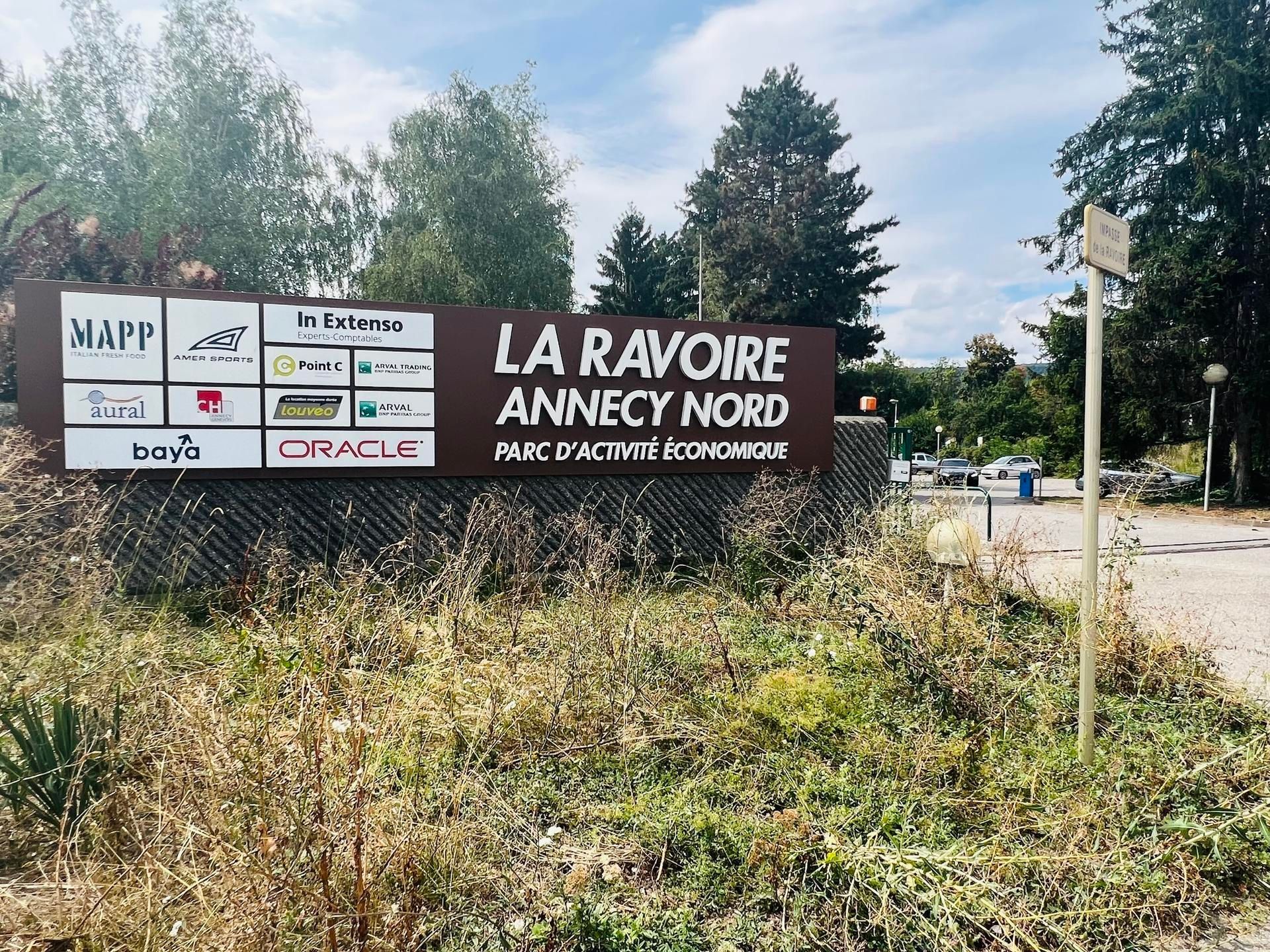 découvrez le cabinet comptable chavanod, votre partenaire de confiance pour la gestion de vos finances. nous proposons des services sur mesure pour les particuliers et les entreprises, assurant une expertise comptable de qualité, une assistance fiscale et un accompagnement personnalisé. confiez-nous la gestion de vos comptes pour plus de sérénité et de performance financière.