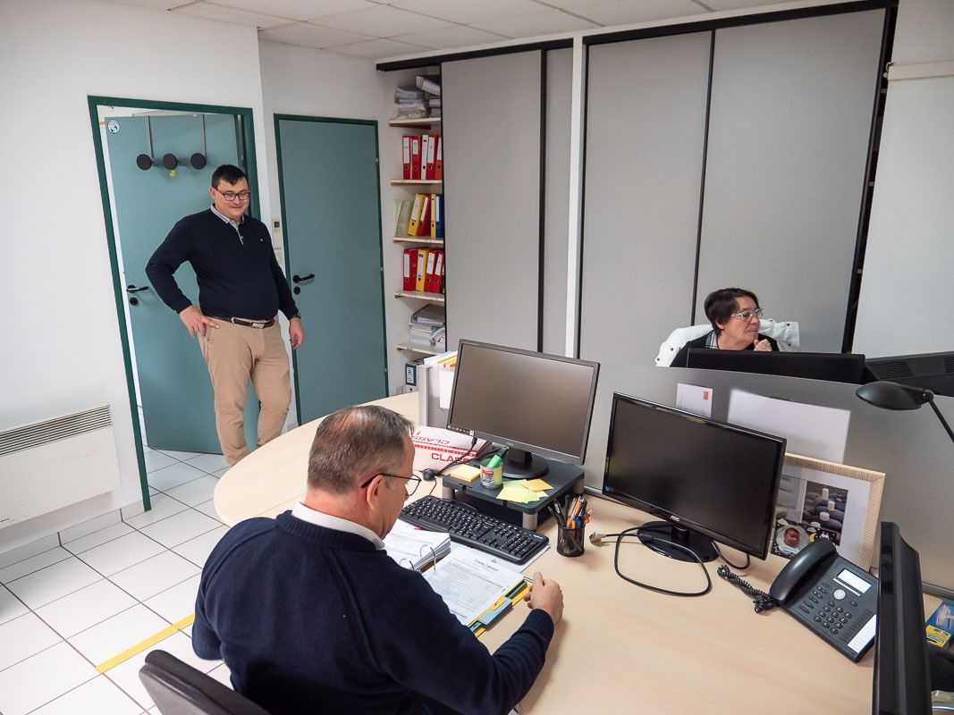 découvrez le cabinet comptable cisse chounesi, votre partenaire de confiance pour une gestion financière optimale. notre équipe d'experts vous accompagne dans la comptabilité, la fiscalité et le conseil d'entreprise, afin de maximiser la performance de votre activité. contactez-nous pour des solutions sur mesure!