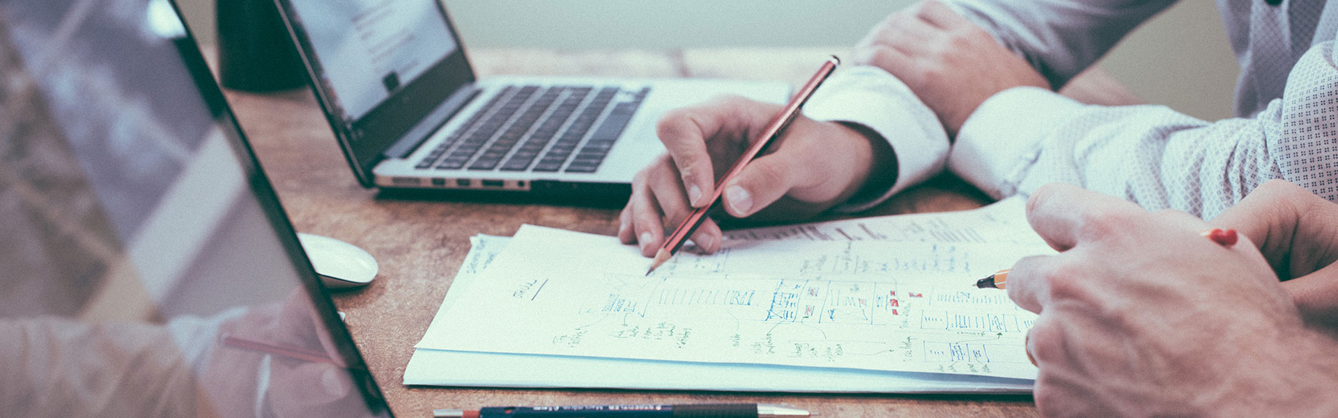 découvrez notre cabinet comptable spécialisé dans la gestion financière et l'accompagnement des comités. nous offrons des services sur mesure pour optimiser la comptabilité de votre organisation et garantir une prise de décision éclairée.