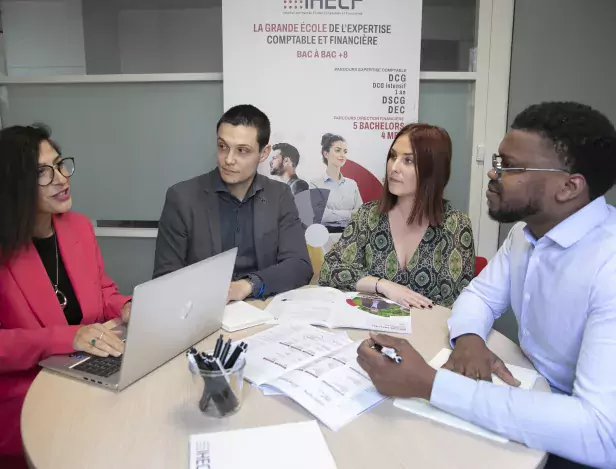 découvrez notre cabinet comptable spécialisé dans la gestion financière. nous vous accompagnons dans l'optimisation de vos ressources et la maîtrise de votre comptabilité afin d'assurer la croissance et la pérennité de votre entreprise.