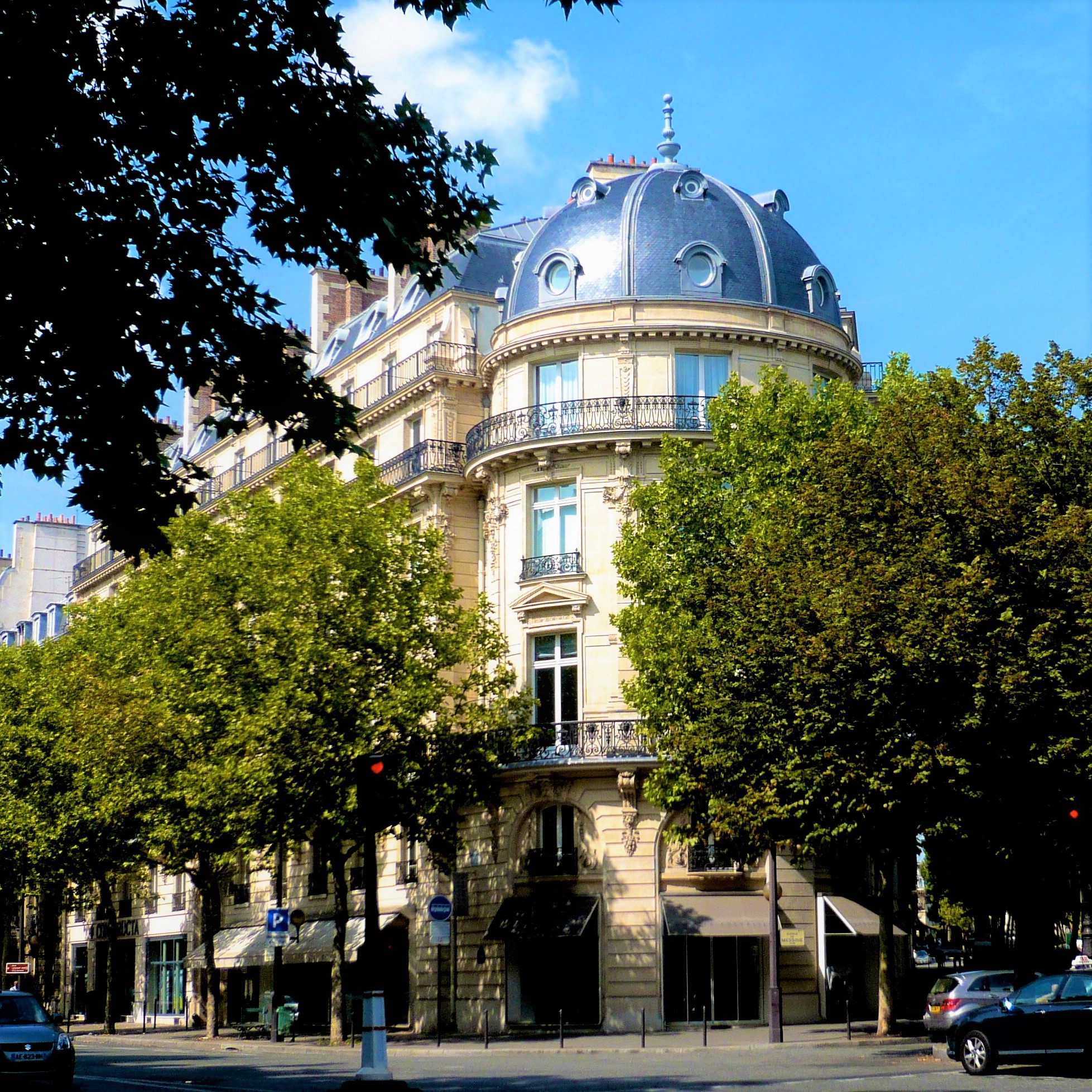 découvrez le cabinet comptable haussmann, votre partenaire de confiance pour la gestion de vos finances, la comptabilité et le conseil fiscal. profitez de notre expertise pour optimiser la performance de votre entreprise et simplifier vos démarches administratives.