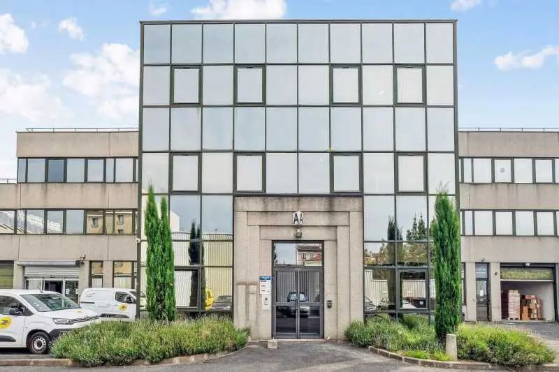 découvrez notre cabinet comptable à ivry, spécialisé dans l'accompagnement des entreprises et des entrepreneurs. profitez de services personnalisés en comptabilité, fiscalité et gestion financière pour optimiser votre activité et assurer votre succès.