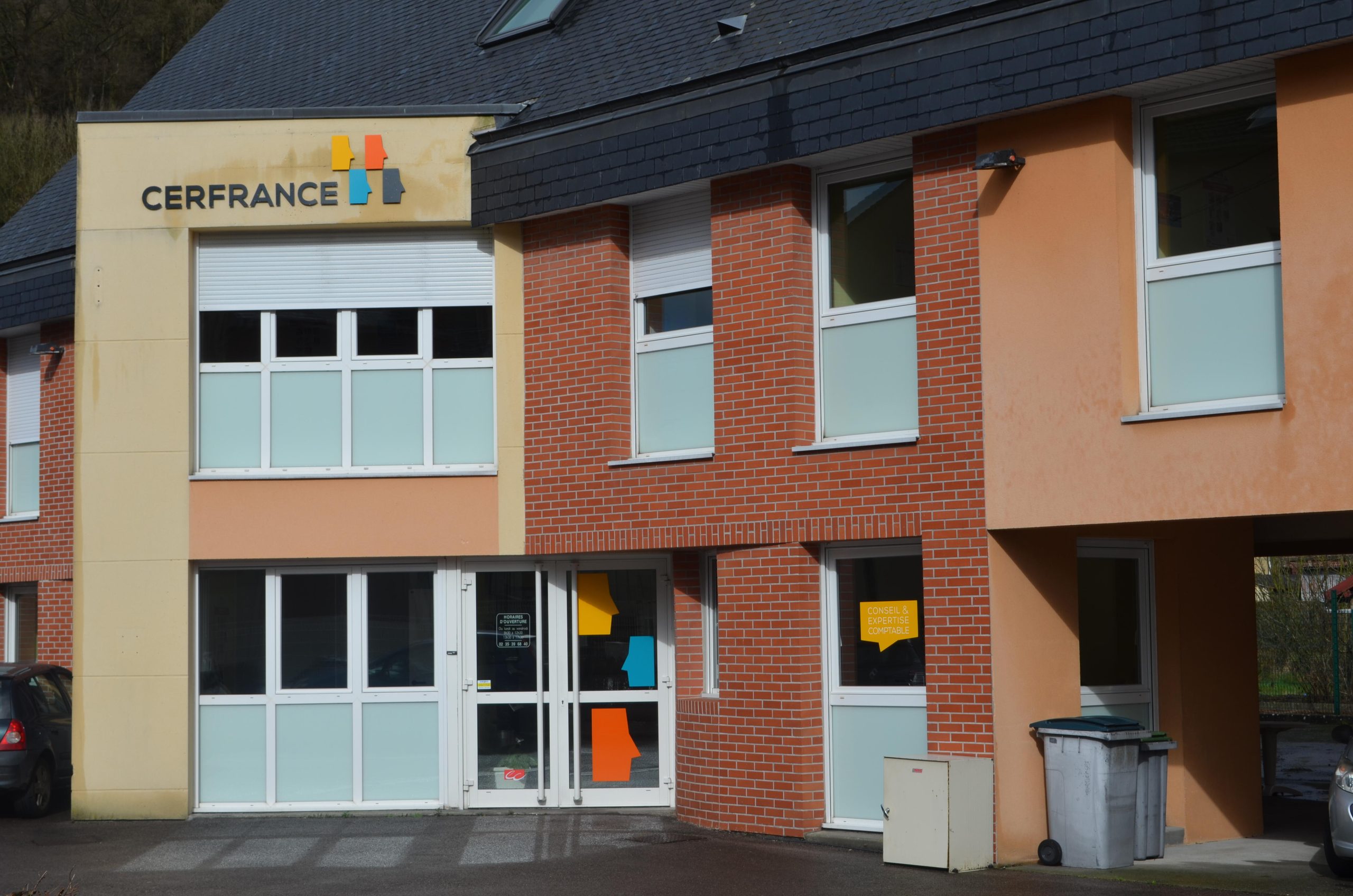 découvrez notre cabinet comptable à lillebonne, spécialisé dans l'accompagnement des entreprises. nous proposons des services personnalisés en comptabilité, fiscalité et conseil pour optimiser la gestion de votre activité. contactez-nous dès aujourd'hui pour un devis gratuit.