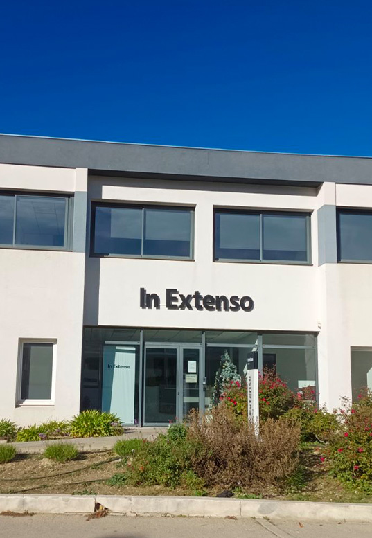 découvrez notre cabinet comptable à nîmes, spécialisé dans la gestion de vos finances et l'optimisation fiscale. profitez de nos services personnalisés pour les entrepreneurs et les particuliers, alliant expertise et proximité.