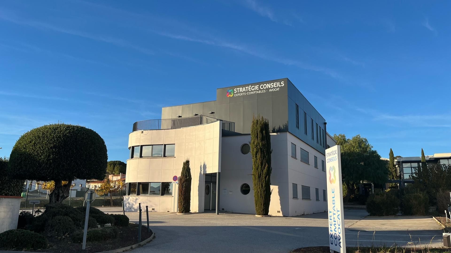 découvrez notre cabinet comptable à prades, spécialisé dans la gestion de vos finances, la tenue de vos comptes et l'optimisation fiscale. faites confiance à notre équipe d'experts pour vous accompagner dans la réussite de votre entreprise.