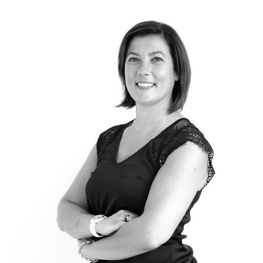 découvrez notre cabinet comptable à riom, spécialisé dans la gestion comptable, fiscale et administrative des entreprises. nous vous accompagnons dans l'optimisation de votre gestion financière pour une croissance sereine et maîtrisée.