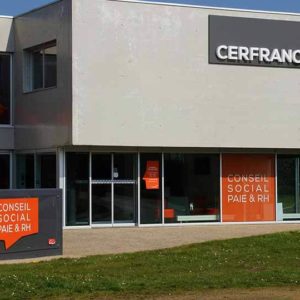 découvrez notre cabinet comptable à rostrenen, spécialisé dans l'accompagnement des entrepreneurs et des entreprises. nous vous offrons des services personnalisés en comptabilité, fiscalité et gestion pour optimiser vos finances et assurer la réussite de votre activité.