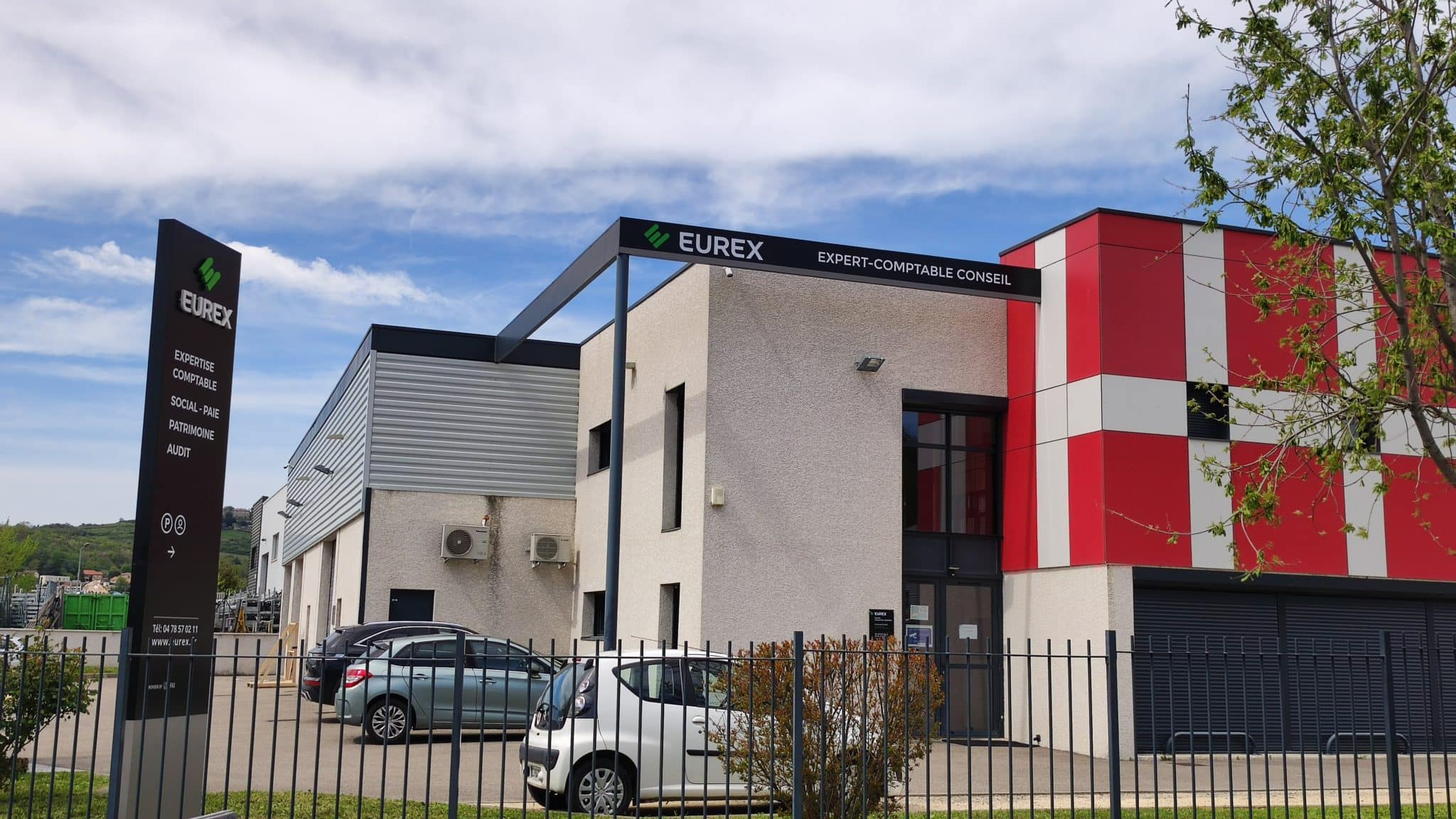 découvrez notre cabinet comptable à vienne, spécialisé dans la gestion financière et fiscale des entreprises. profitez d'un accompagnement personnalisé et de conseils adaptés pour optimiser votre comptabilité et assurer la croissance de votre activité.