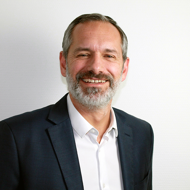 découvrez le cabinet ema, votre expert-comptable de confiance. nous vous accompagnons dans la gestion de votre entreprise avec des services sur-mesure en comptabilité, fiscalité et conseils. optimisez la performance de votre société grâce à notre expertise et notre approche personnalisée.