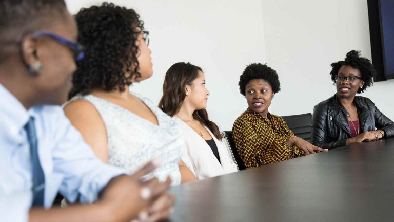 découvrez les services de notre cabinet expert comptable, dédié à accompagner les entreprises dans la gestion de leur comptabilité, optimisation fiscale et conseils financiers. bénéficiez d'une expertise personnalisée pour assurer la réussite de votre activité.