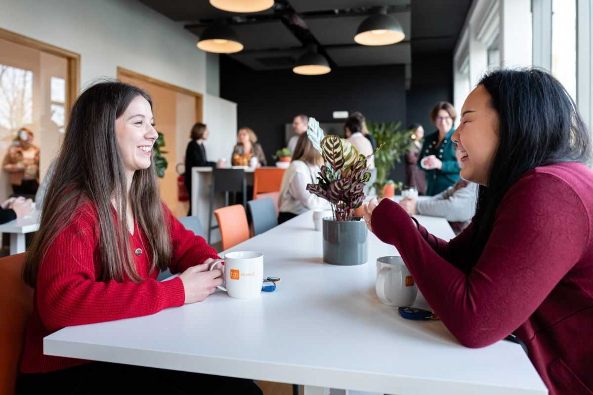 découvrez notre cabinet d'expertise comptable à coutances, dédié à vous accompagner dans la gestion de votre entreprise. profitez de conseils personnalisés, d'analyses financières précises et d'un service de qualité pour optimiser vos résultats et faciliter vos démarches comptables.