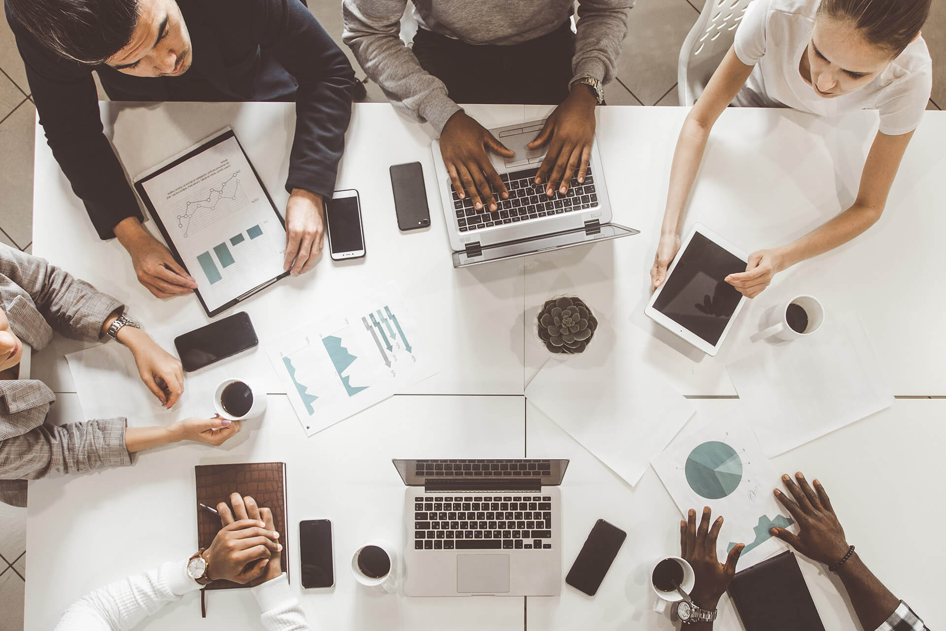 découvrez notre cabinet d'expertise comptable à draveil, spécialisé dans l'accompagnement des entreprises et des particuliers. profitez d'un service personnalisé et d'une expertise reconnue pour optimiser votre gestion comptable et fiscale.