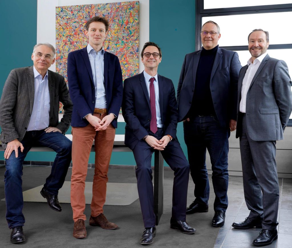 découvrez notre cabinet d'expertise comptable à lille, offrant des solutions sur mesure pour la gestion financière de votre entreprise. profitez de notre expertise pour optimiser vos comptes, garantir la conformité fiscale et accompagner votre croissance.