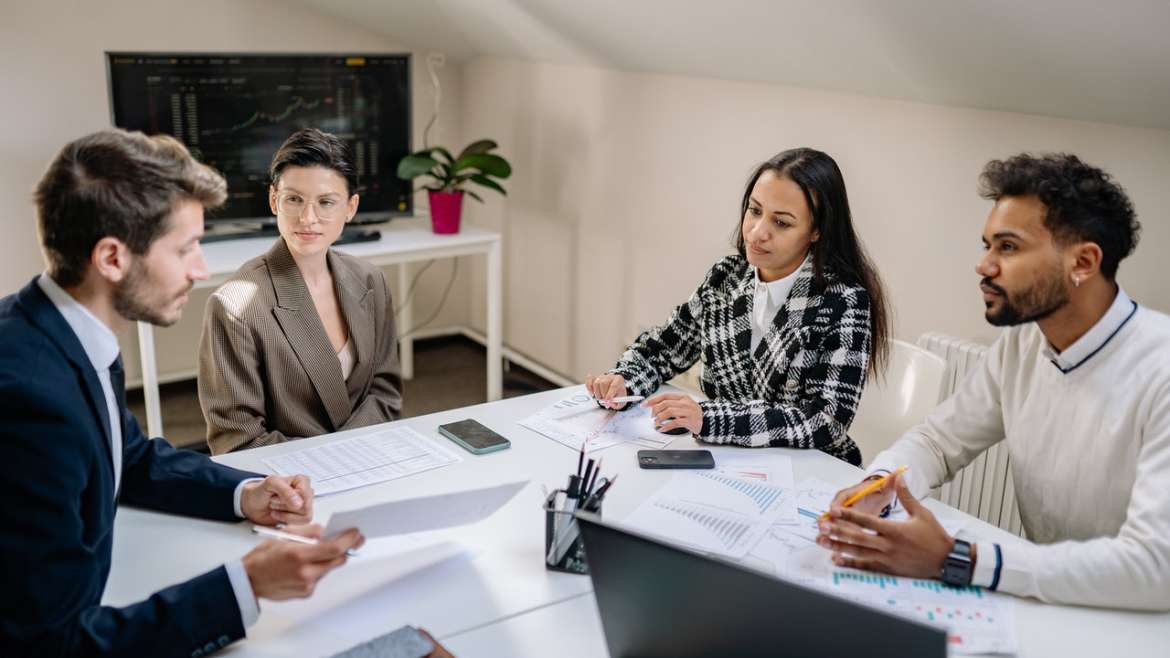 découvrez notre cabinet d'expertise comptable à limoges, offrant des services personnalisés pour les entreprises et les particuliers. profitez de notre expertise pour optimiser votre gestion financière et fiscale avec des conseils adaptés à vos besoins.