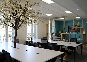 découvrez notre cabinet d'expertise comptable à paris, offrant des services personnalisés pour les entreprises de toutes tailles. notre équipe d'experts vous accompagne dans la gestion de votre comptabilité, l'optimisation fiscale et le conseil financier, pour vous aider à atteindre vos objectifs professionnels.