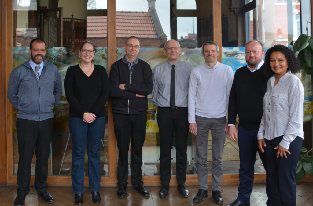 découvrez notre cabinet d'expertise comptable à pertuis, dédié à vous accompagner dans la gestion de vos finances et à optimiser la santé de votre entreprise. profitez de conseils personnalisés et d'un service de qualité pour tous vos besoins comptables.