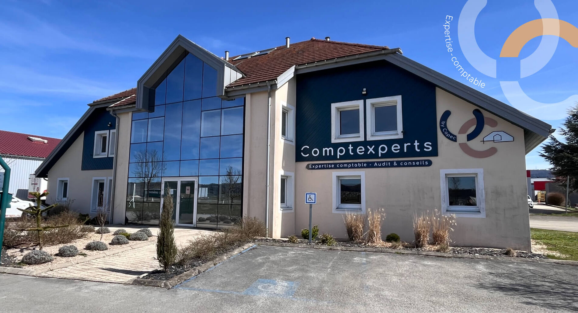 découvrez notre cabinet d'expertise comptable à saint-ferréol, spécialisé dans l'accompagnement des entreprises. profitez d'un service personnalisé, de conseils adaptés à vos besoins et d'une gestion comptable optimale pour garantir la réussite de votre activité.