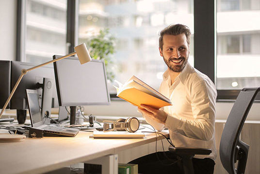 découvrez notre cabinet expert-comptable spécialisé dans l'accompagnement des startups. nous offrons des services sur mesure pour optimiser votre gestion financière et favoriser votre croissance.