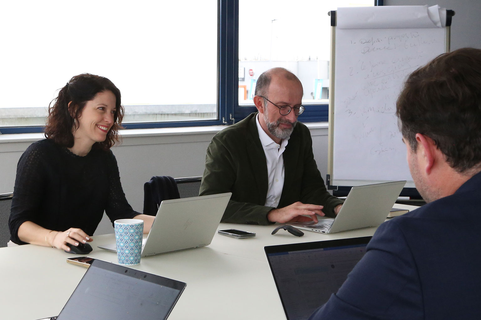 découvrez notre cabinet d'expertise comptable à trélazé, dédié à accompagner les entrepreneurs et les entreprises dans la gestion de leur comptabilité. bénéficiez de conseils personnalisés et d'un service professionnel pour optimiser vos finances et assurer la croissance de votre activité.