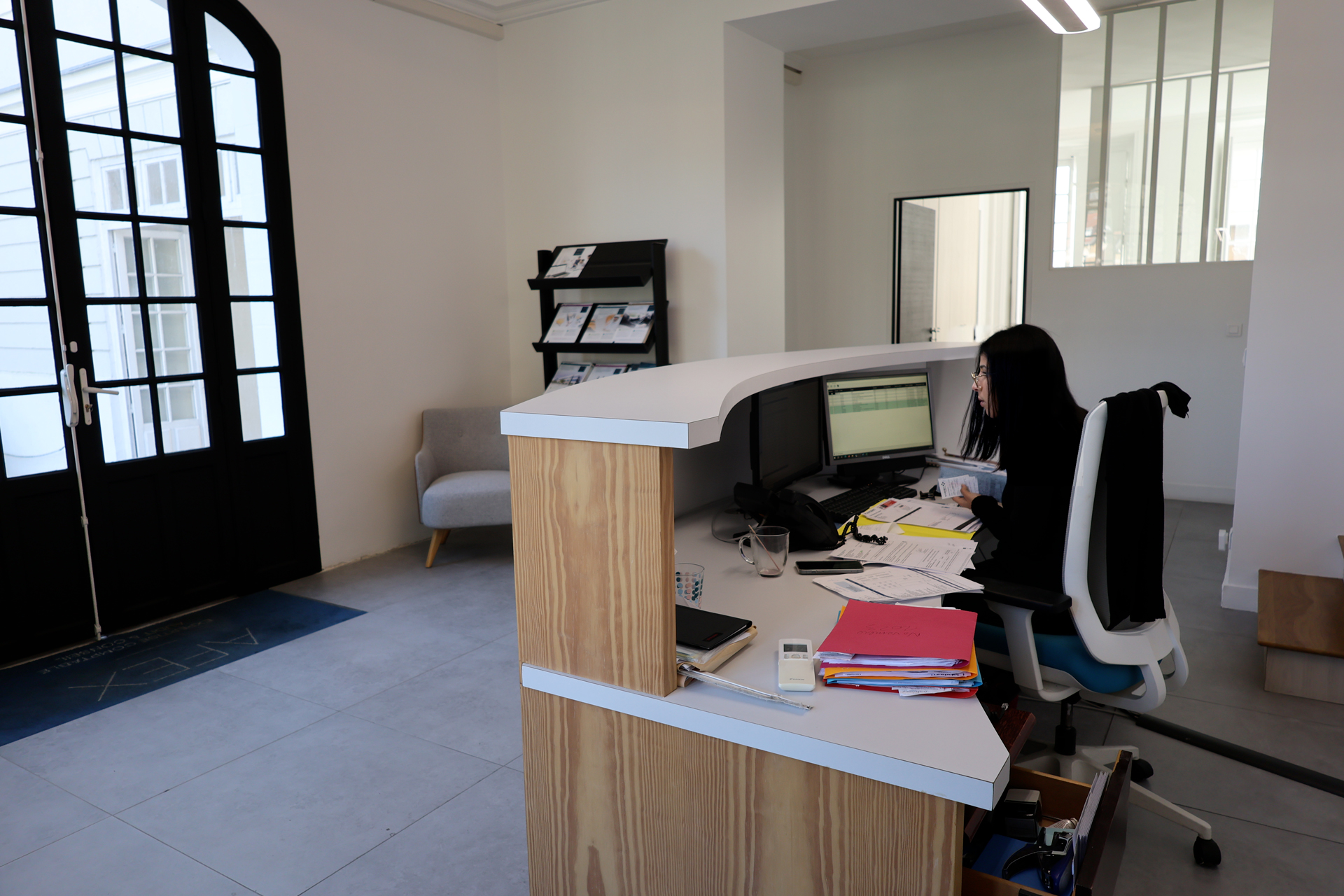 découvrez le cabinet himont, votre expert-comptable de confiance. nous vous accompagnons dans la gestion de vos finances, la comptabilité et la création d'entreprises. profitez de notre expertise pour optimiser vos projets et maximiser vos revenus.