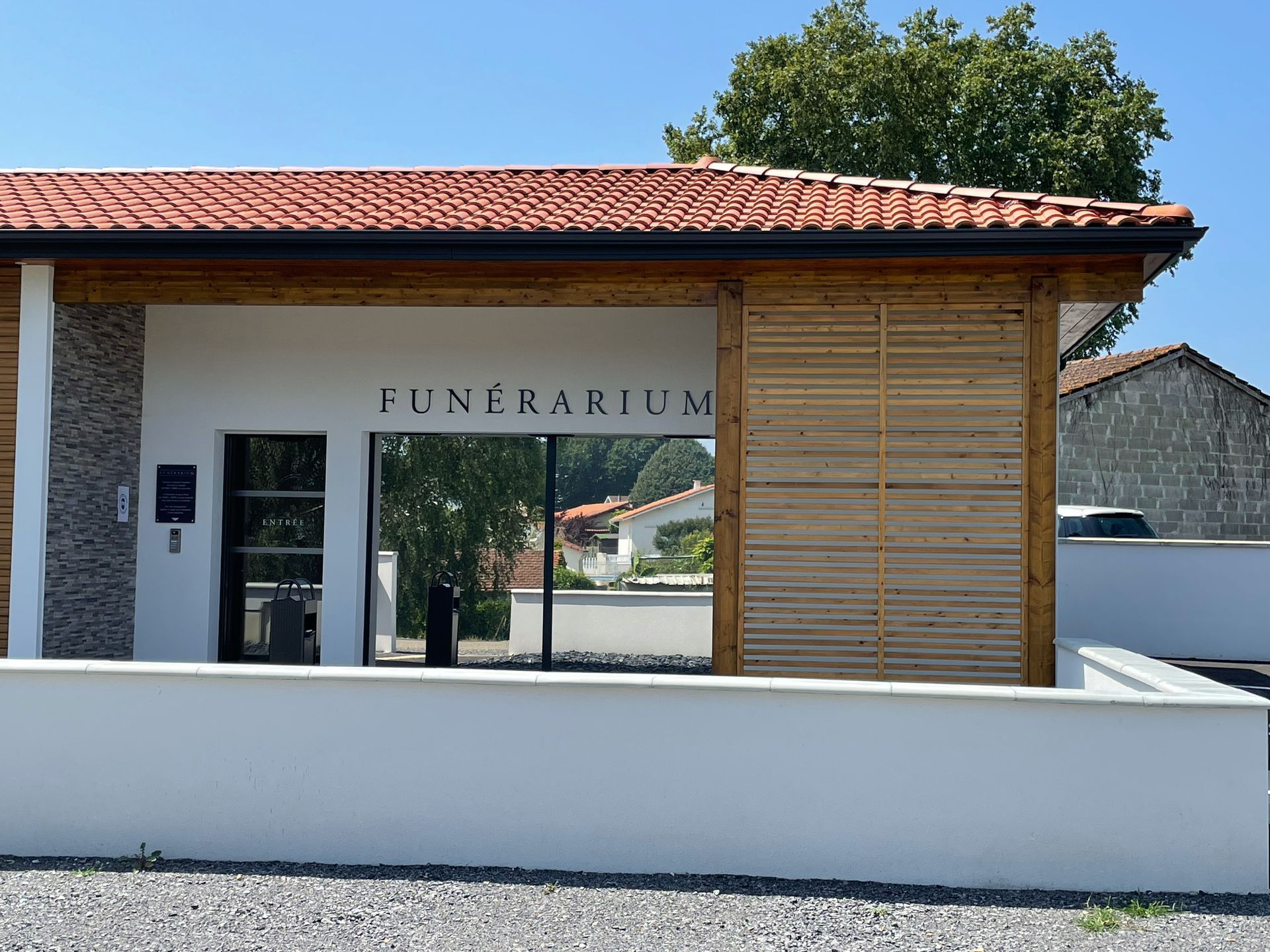 découvrez le cabinet lafferrière, votre partenaire de confiance pour des solutions juridiques sur mesure. notre équipe d'experts s'engage à vous offrir un accompagnement personnalisé dans tous vos projets, en garantissant professionnalisme et expertise. contactez-nous dès aujourd'hui pour un conseil adapté à vos besoins.