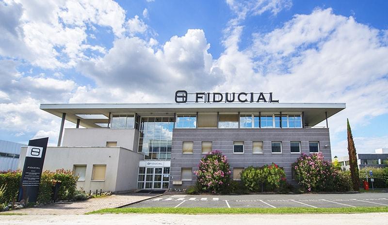 découvrez le cabinet laffitte, votre expert-comptable à bordeaux. profitez de notre expertise en comptabilité, fiscalité et conseils pour les entreprises. contactez-nous pour optimiser votre gestion financière!