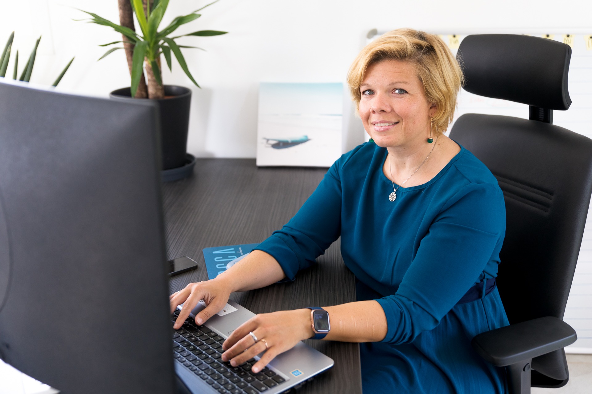 découvrez le cabinet rousset, votre expert-comptable de confiance. profitez de services personnalisés pour la gestion de votre comptabilité, fiscalité et conseils financiers adaptés à vos besoins. bénéficiez de notre expertise pour optimiser la réussite de votre entreprise.